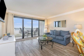 Recently Renovated, Oceanfront,Great Views,Pools!